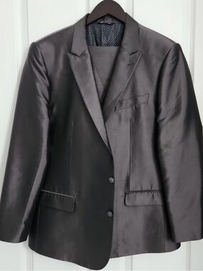 Dolce & Gabbana Men's "Martini" Sharkskin Suit (Slim Fit)